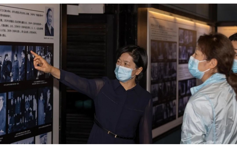 ȫ��������Ǵ�����������Ҽ������п���