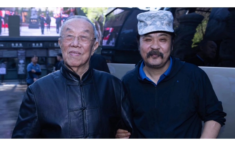 ��������BB���Ӽ��ţ���ϲ�����½�����������һ��