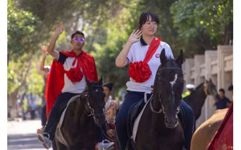 ����һ��������ν����½�����ϲ��������ʽ��